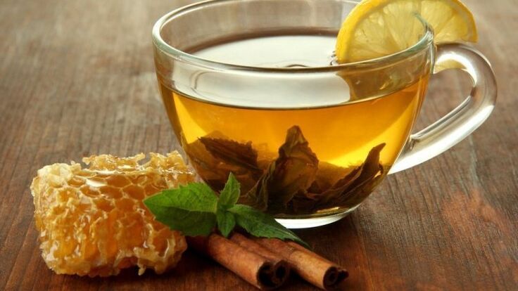 Thé au miel et à la cannelle pour perdre du poids